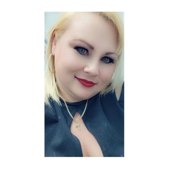 Meet your Posher, Amber - Picture 1 of 1